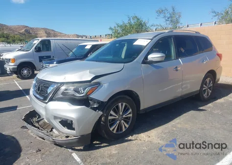 2019 Nissan Pathfinder Sv z USA, uszkodzony, nr VIN 5N1DR2MM5KC577023